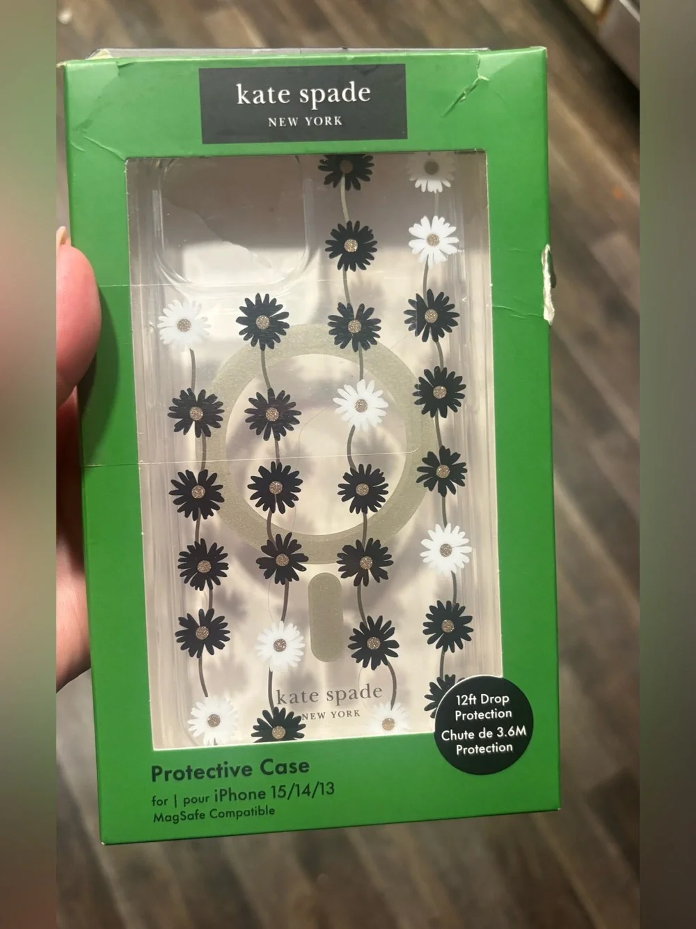 kate spade Clear Black & White Daisy iPhone Case (Fits iPhone 15/14/13)